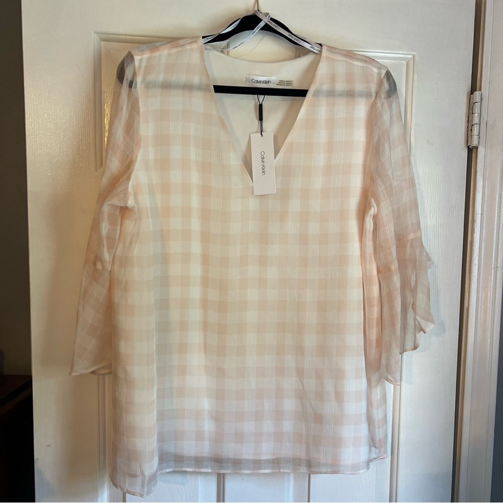 Calvin Klein NWT women’s dress shirt Large